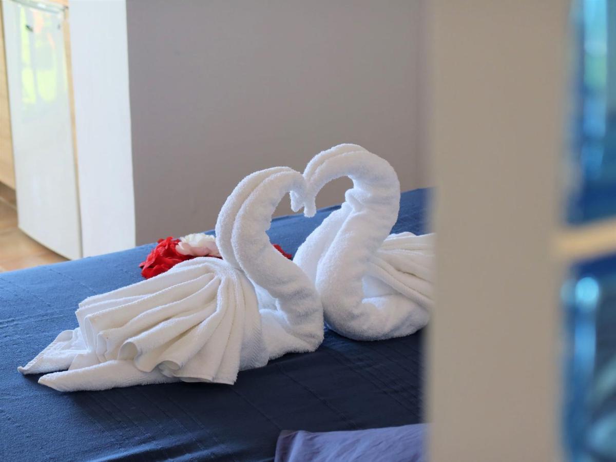 Aloasis Bed & Breakfast Grimaud Exterior photo