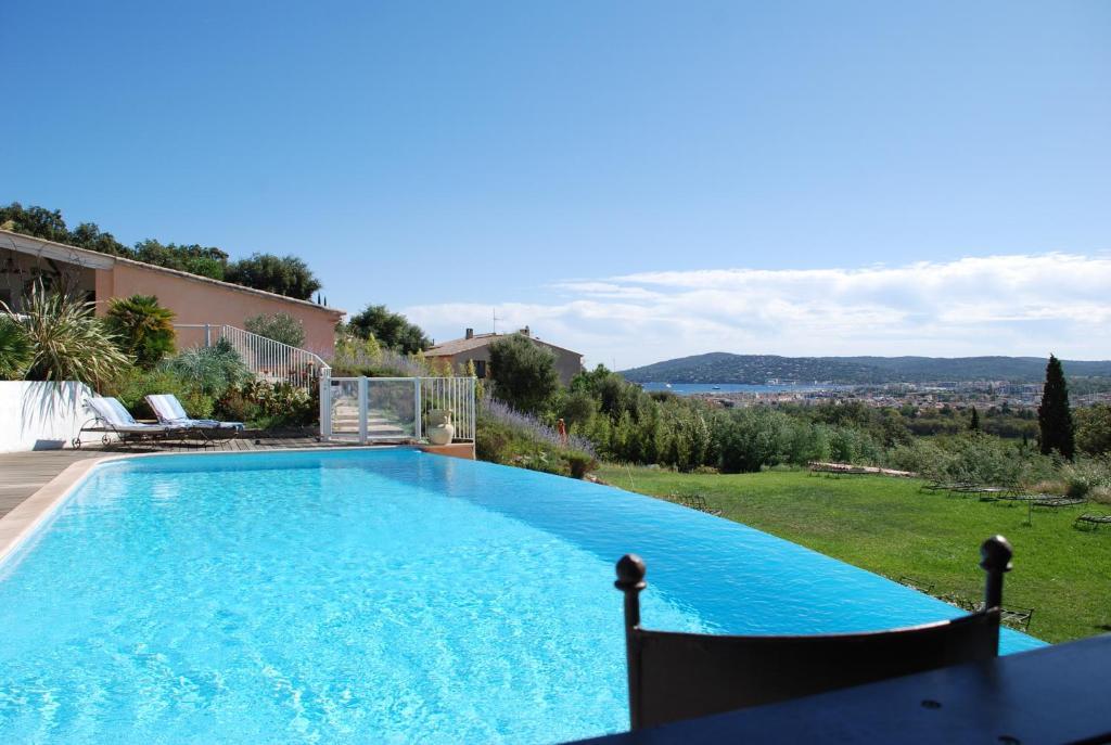Aloasis Bed & Breakfast Grimaud Exterior photo
